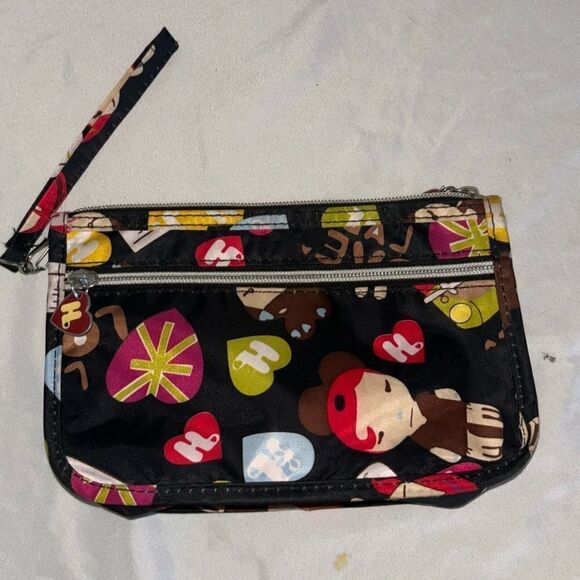 ❤️ Harajuku Lovers zipper wristlet/cosmetic case - Picture 1 of 3